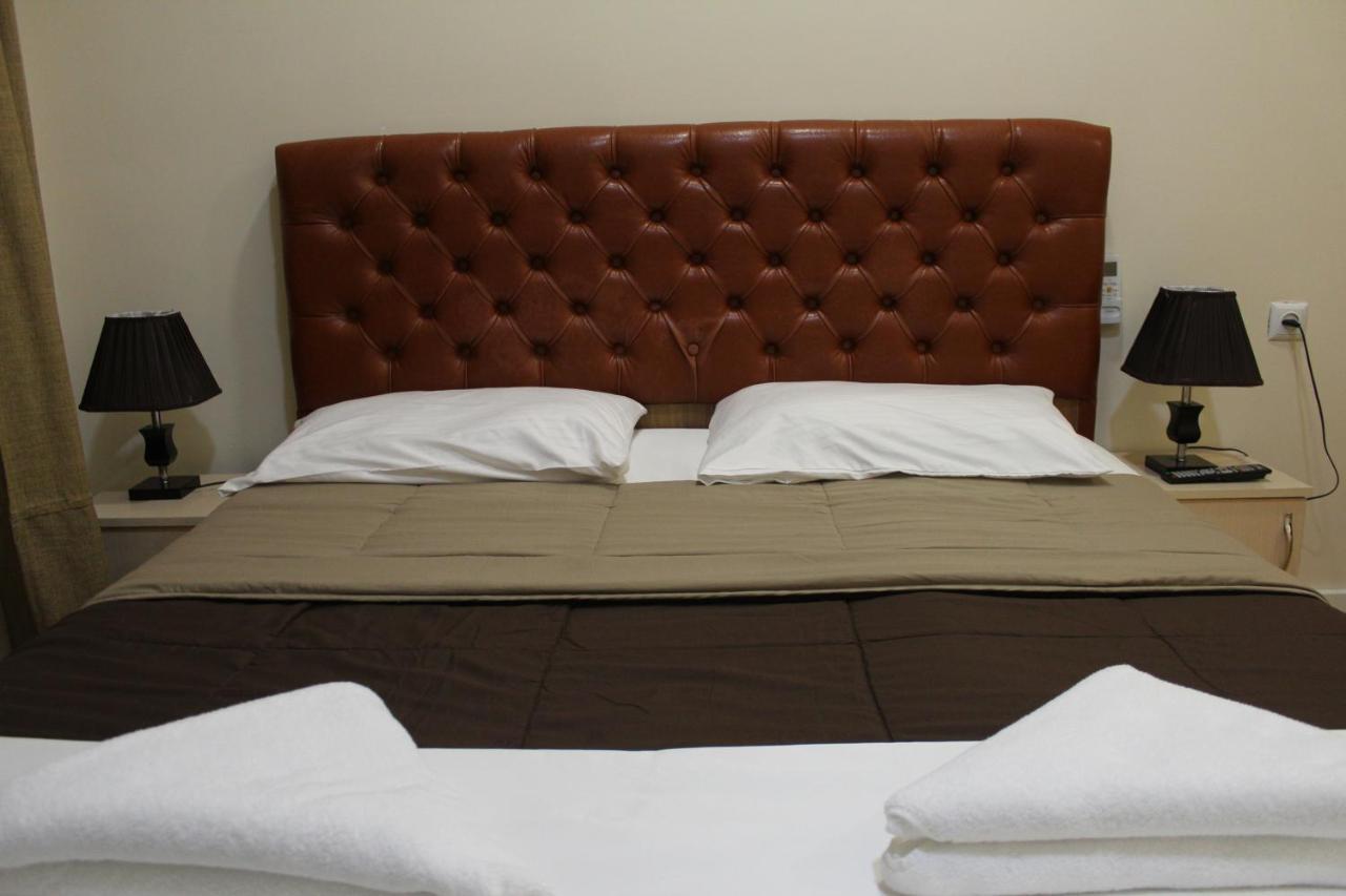 Brok'S Hotel Tbilisi Exterior photo